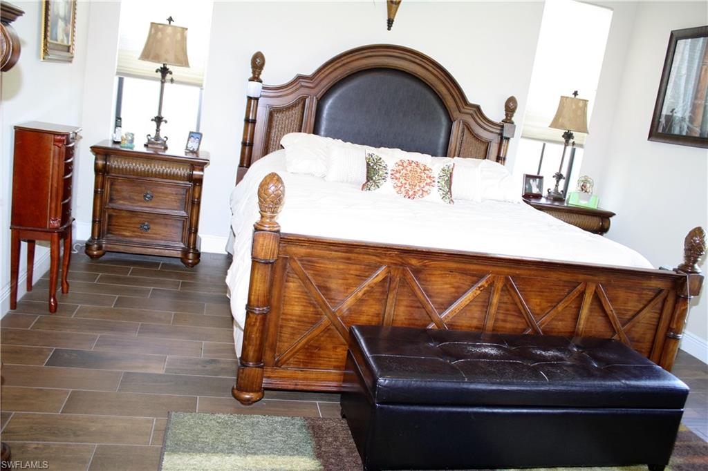 MAPLE RIDGE - Residential