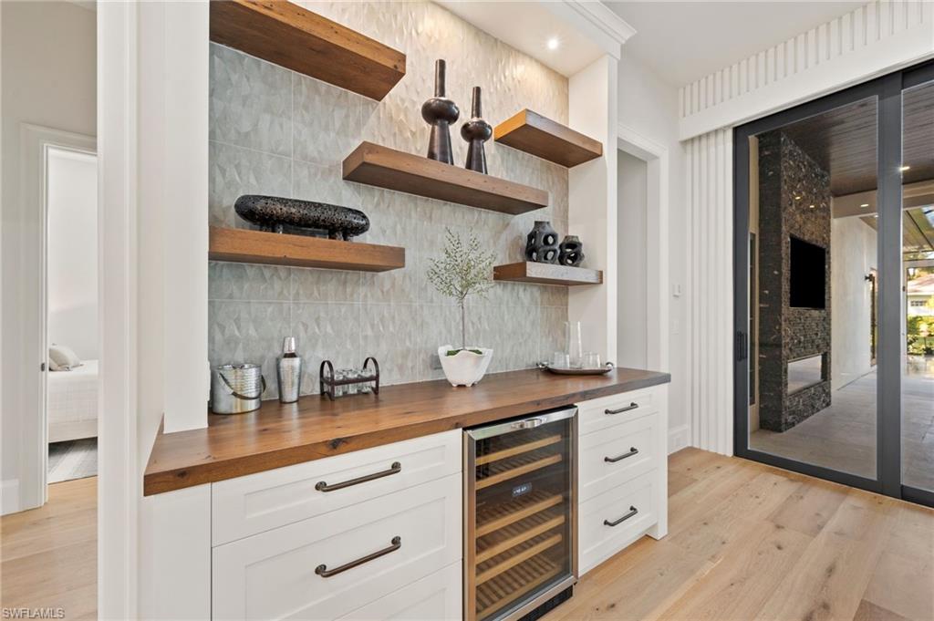 LOGAN WOODS - Residential