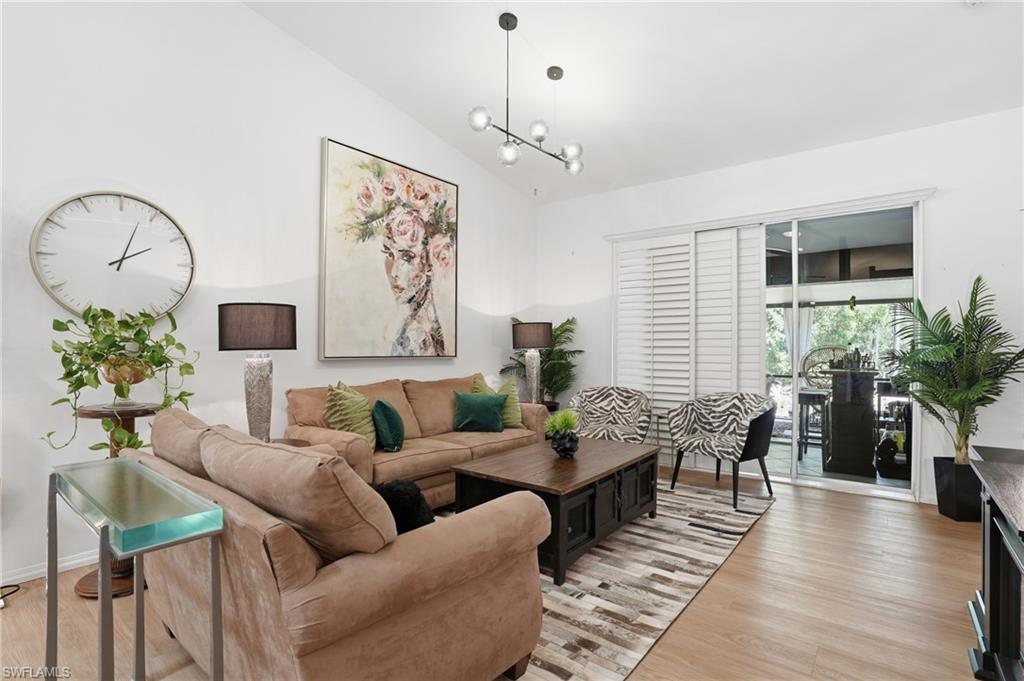 VILLAS OF WHITTENBERG - Residential