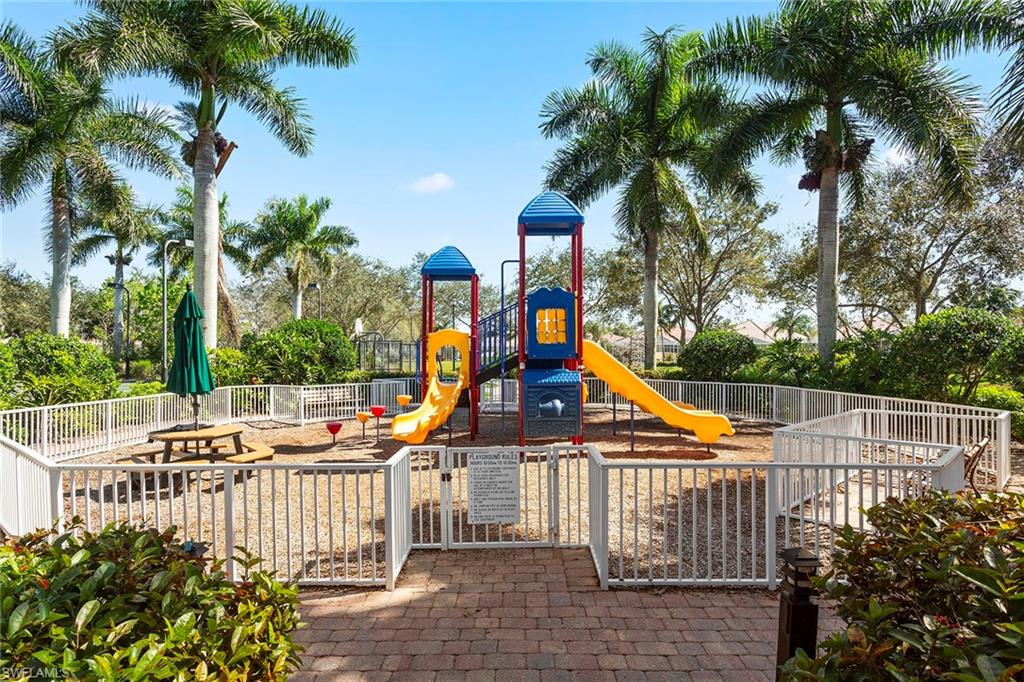 VILLAGE WALK OF BONITA SPRINGS - Residential