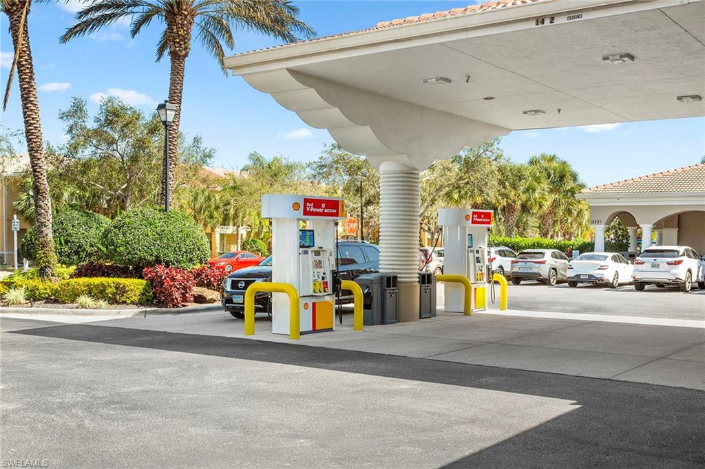 VILLAGE WALK OF BONITA SPRINGS - Residential