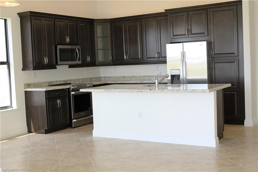 MAPLE RIDGE - Residential