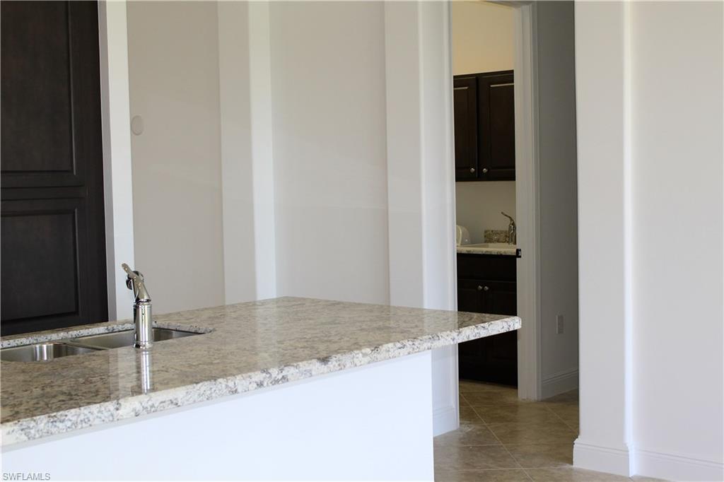 MAPLE RIDGE - Residential