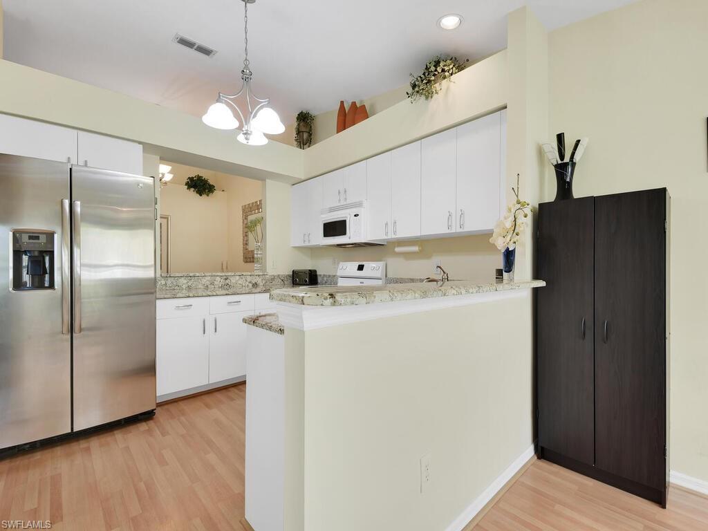 REGENT PARK - Residential