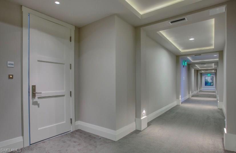 NAPLES SQUARE - Residential