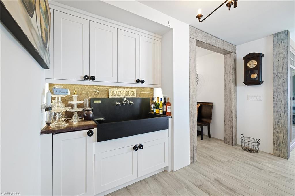 CONTESSA AT BAY COLONY - Residential