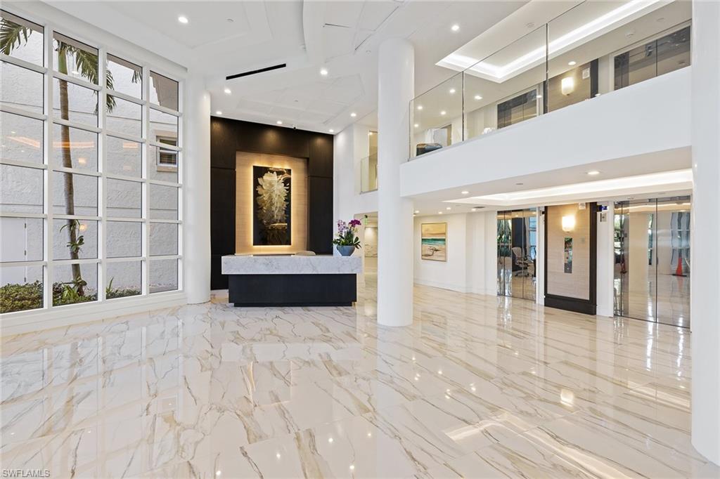 CONTESSA AT BAY COLONY - Residential