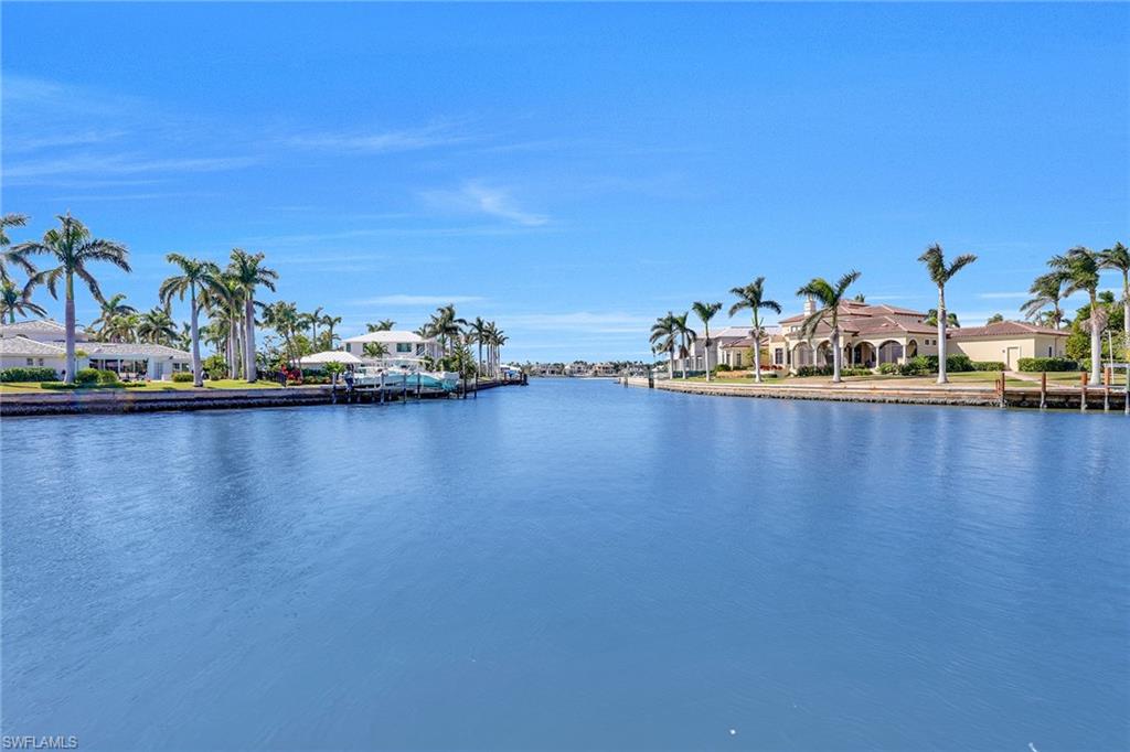 ROYAL HARBOR - Residential