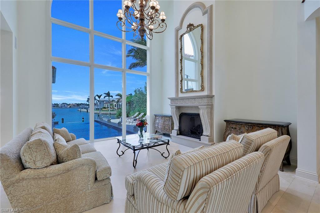 ROYAL HARBOR - Residential