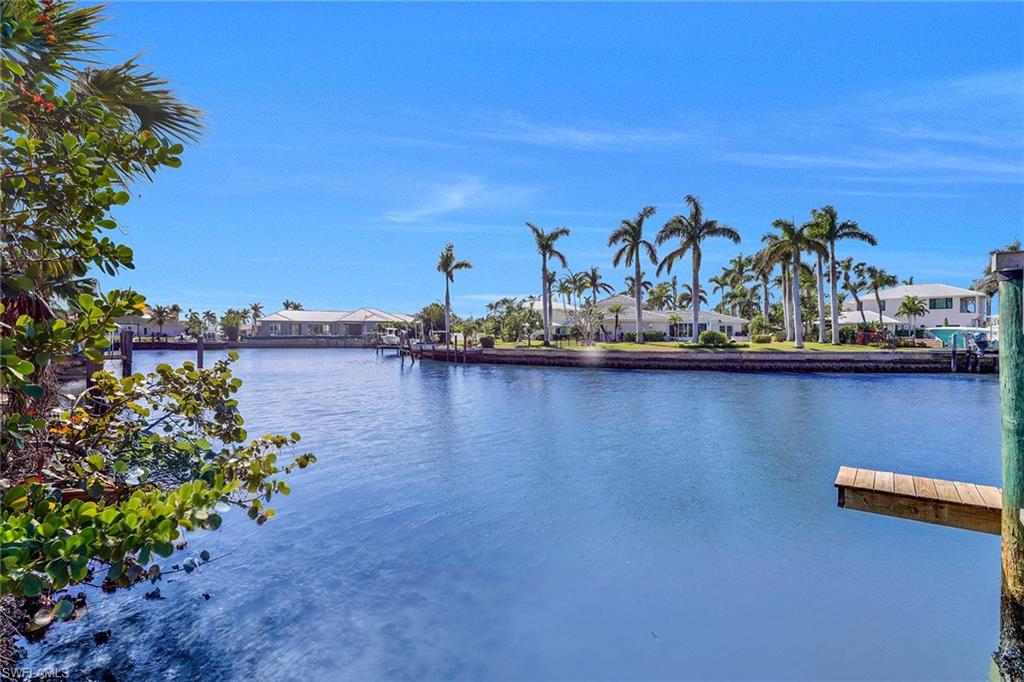 ROYAL HARBOR - Residential