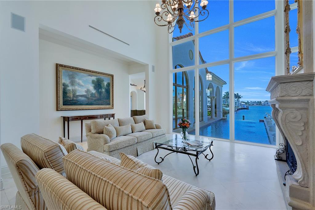 ROYAL HARBOR - Residential