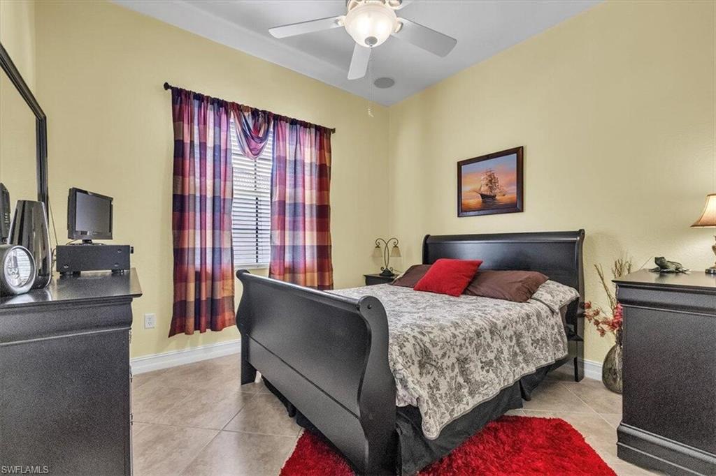 JONATHANS BAY - Residential