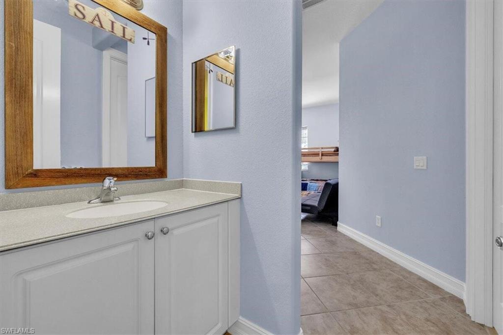 JONATHANS BAY - Residential