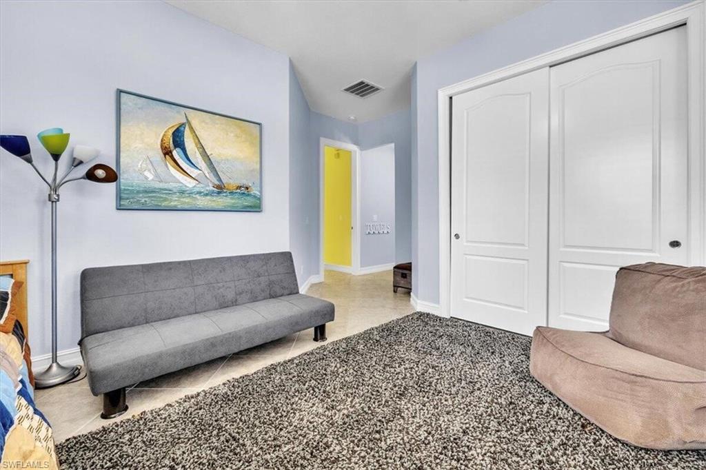 JONATHANS BAY - Residential