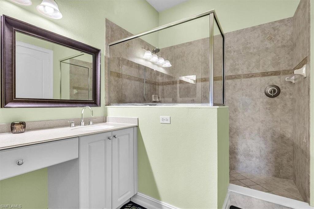 JONATHANS BAY - Residential