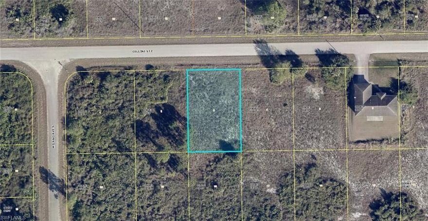 Great lot to build your dream home. The lot next-door is also available. Please call today for details!