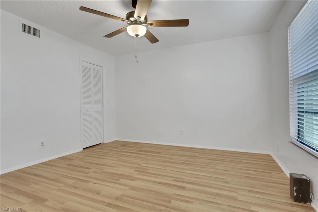 LAKEWOOD - Residential Lease