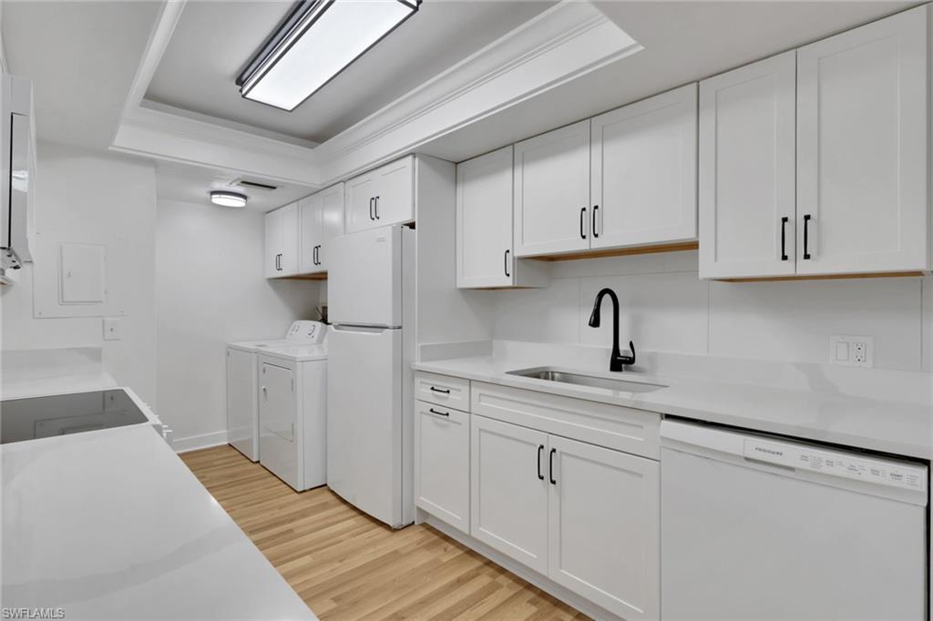 LAKEWOOD - Residential Lease