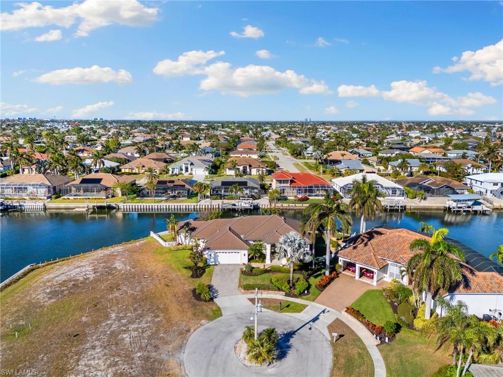 MARCO ISLAND - Residential