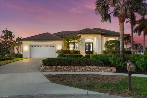 401 Pheasant Ct, Marco Island, FL 34145 - MLS#: 225000737