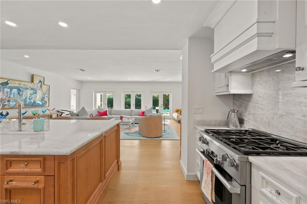 MOORINGS - Residential