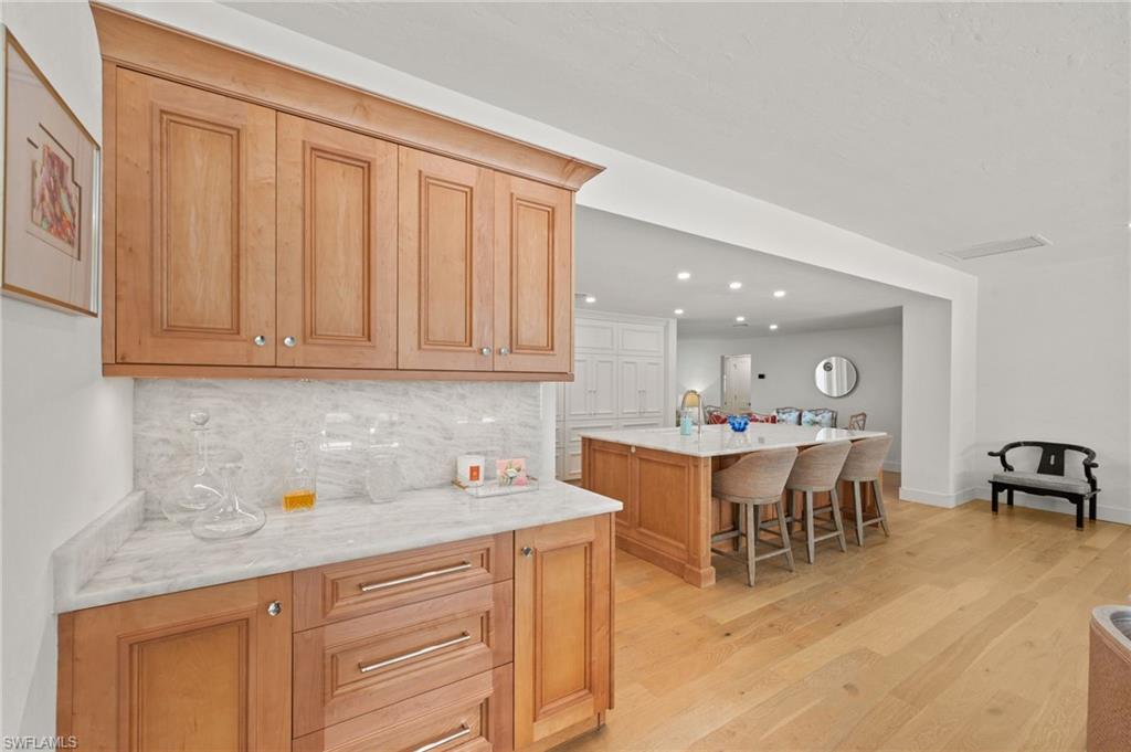 MOORINGS - Residential