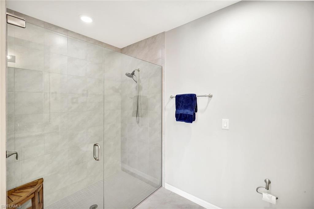 CORAL HARBOR - Residential