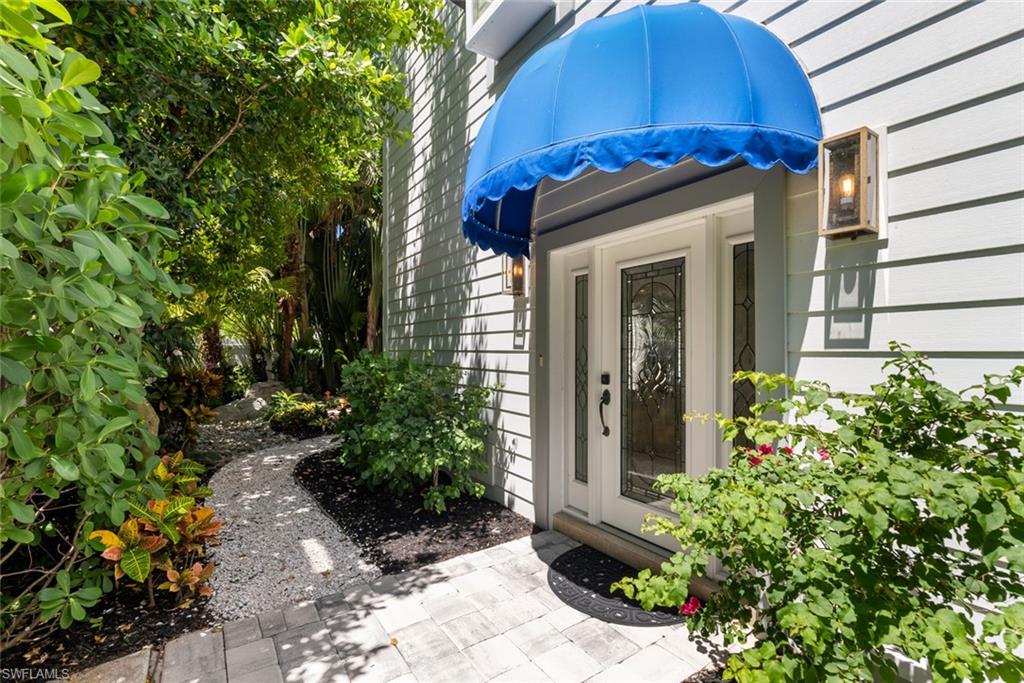 MARA VILLA - Residential