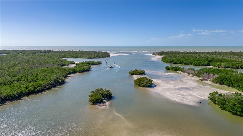 PELICAN ISLE - Residential