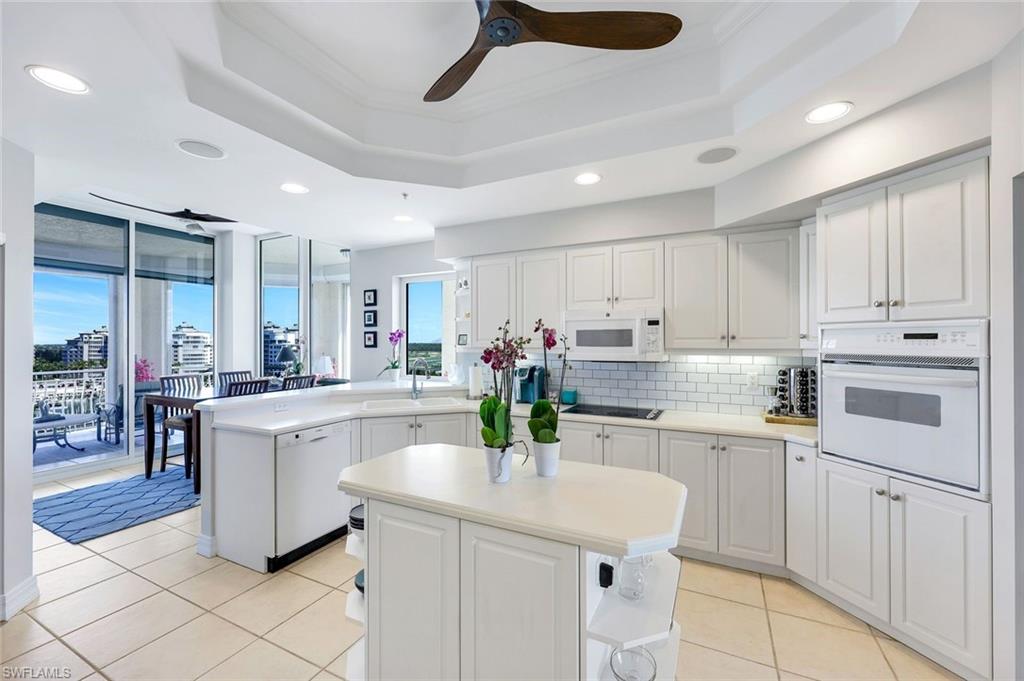 PELICAN ISLE - Residential