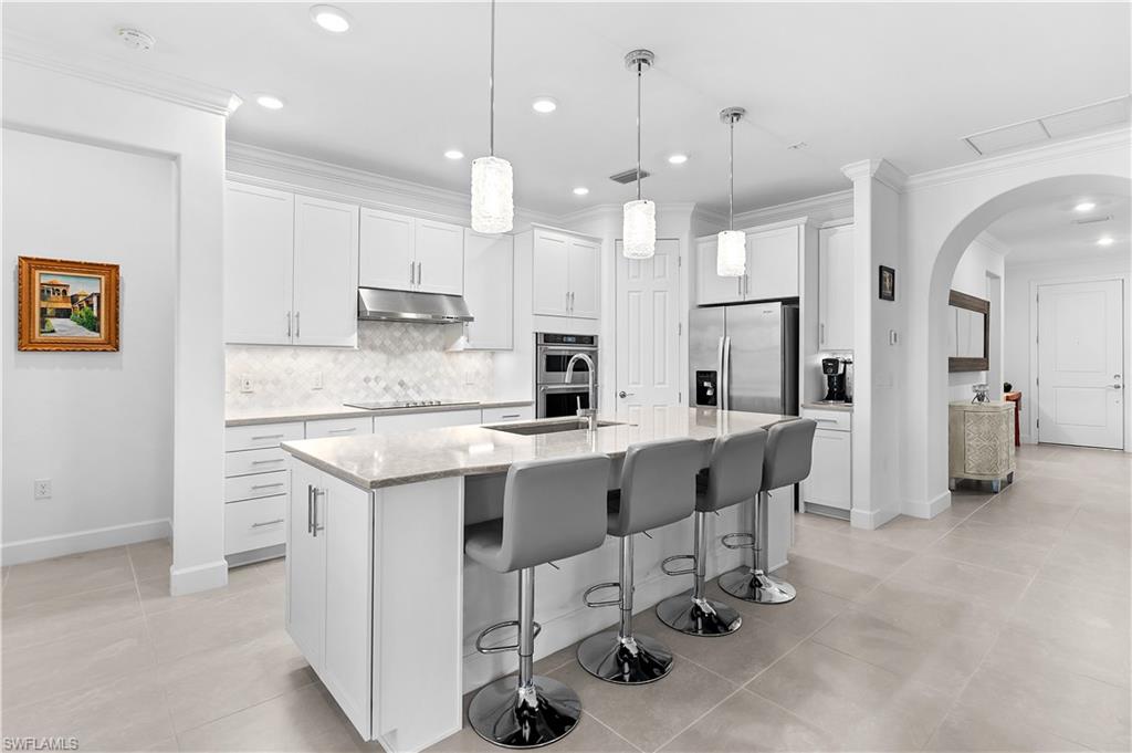 19511 Utopia LN