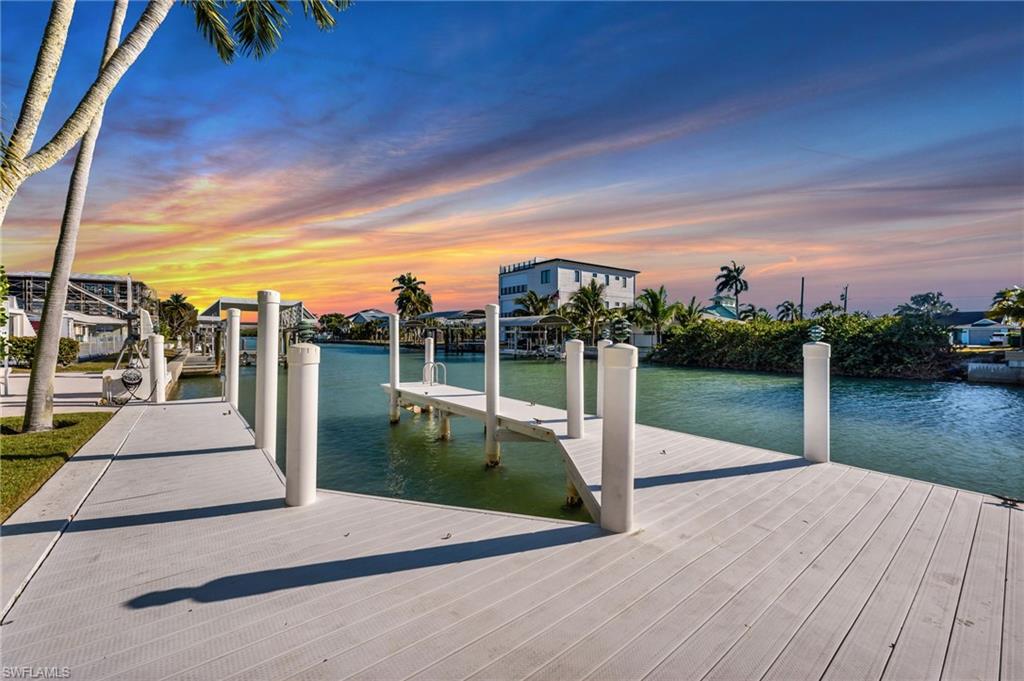 ISLES OF CAPRI - Residential