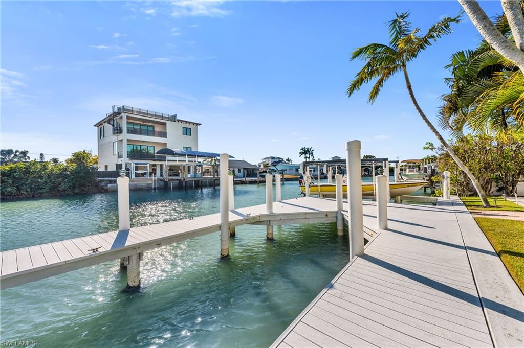 ISLES OF CAPRI - Residential