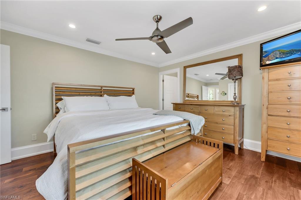 ISLES OF CAPRI - Residential