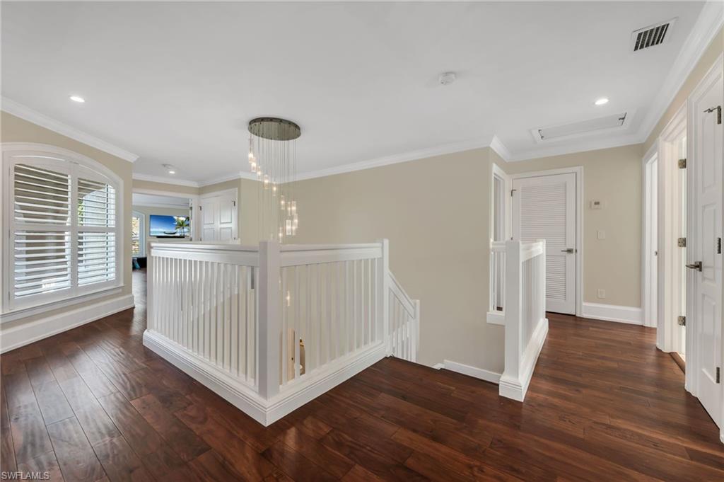 ISLES OF CAPRI - Residential