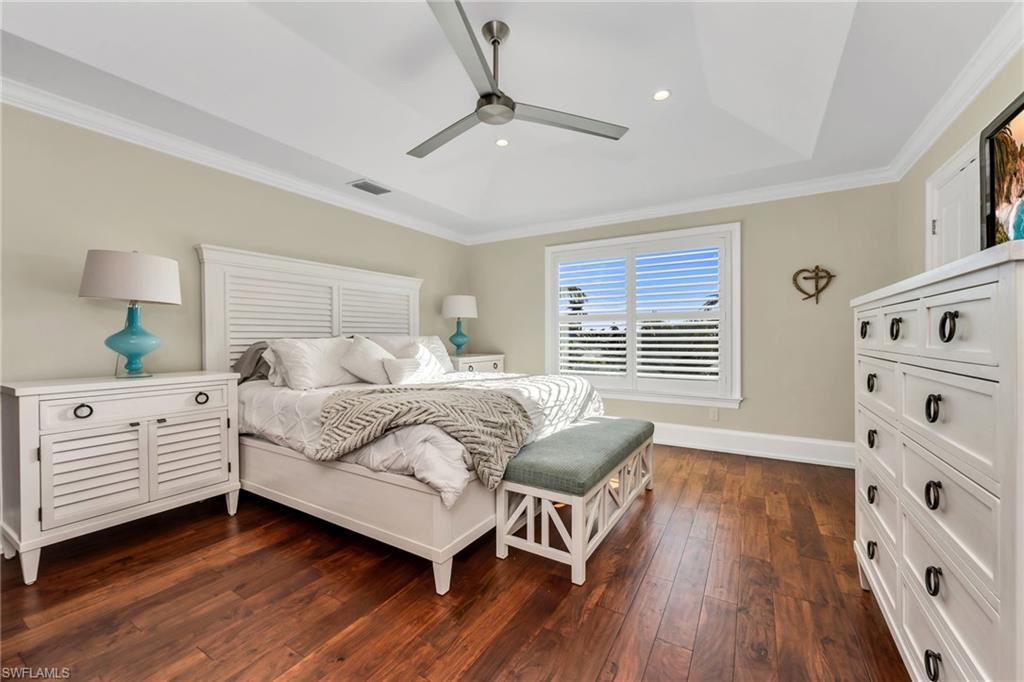 ISLES OF CAPRI - Residential