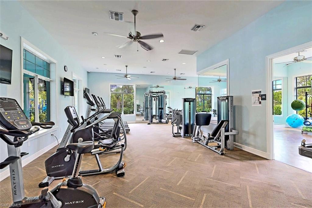 ENTRADA - Residential