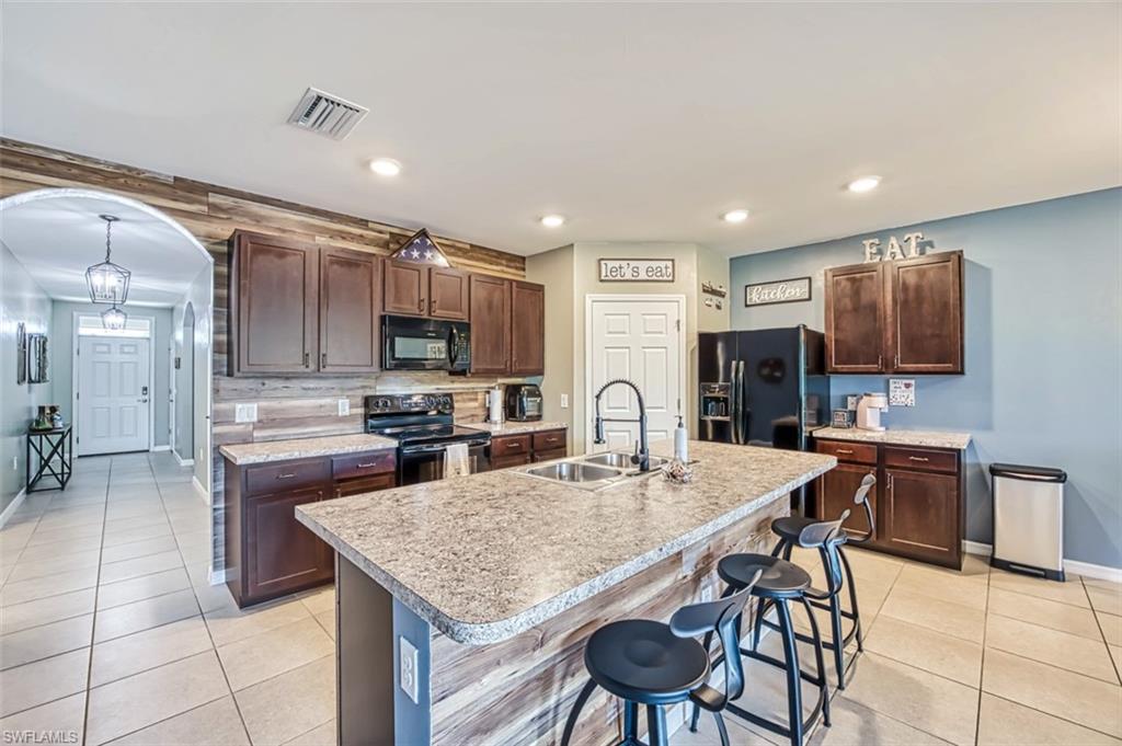 ENTRADA - Residential