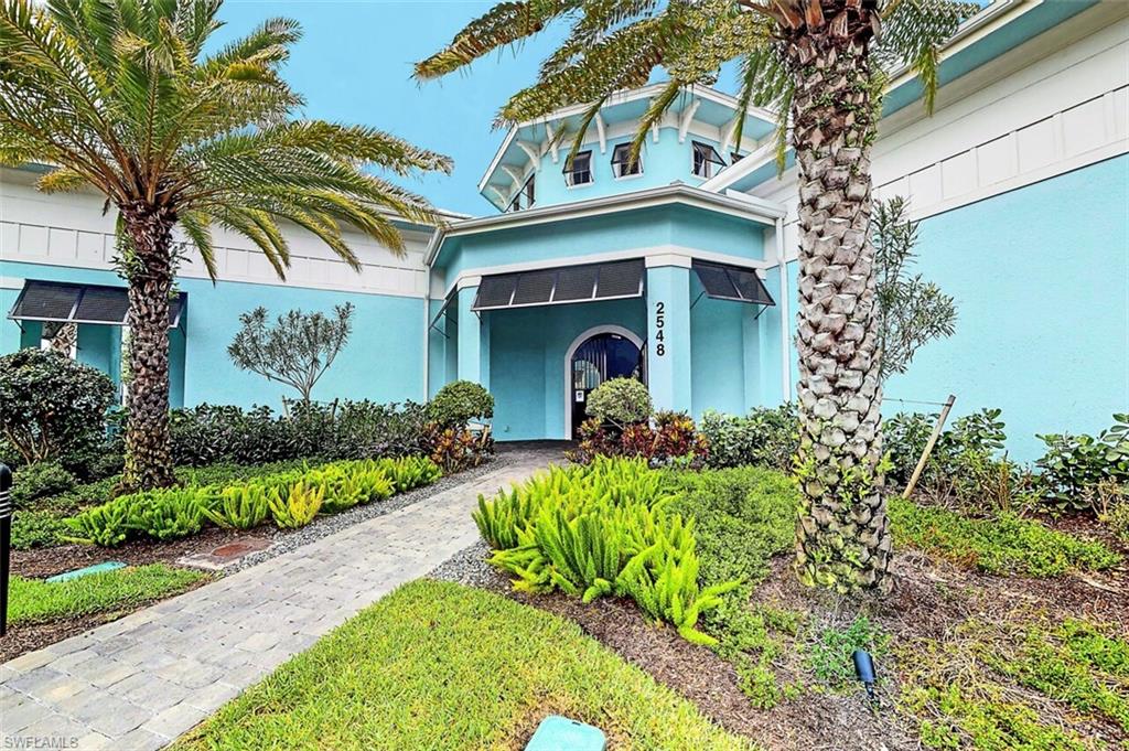 ENTRADA - Residential