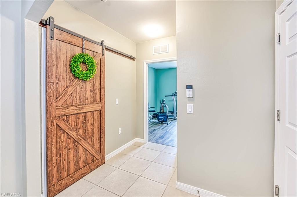 ENTRADA - Residential