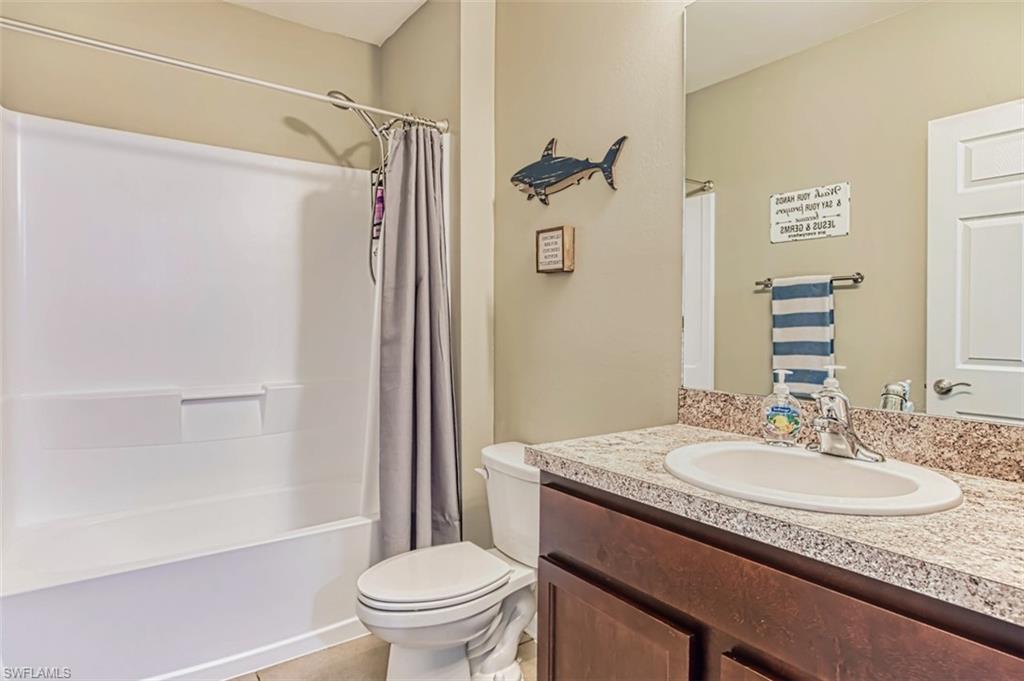 ENTRADA - Residential