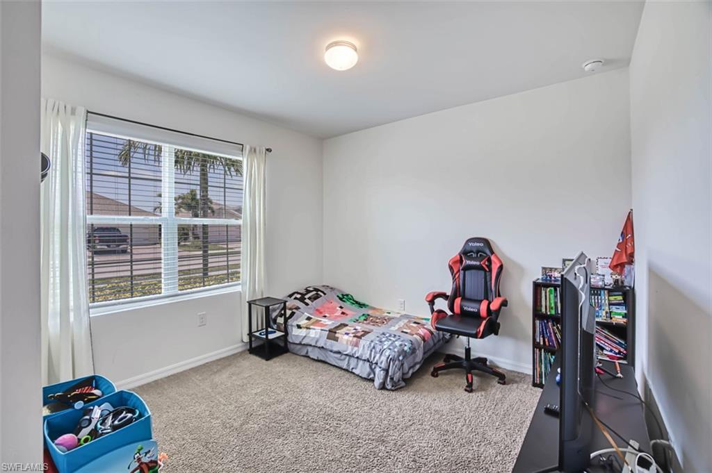 ENTRADA - Residential