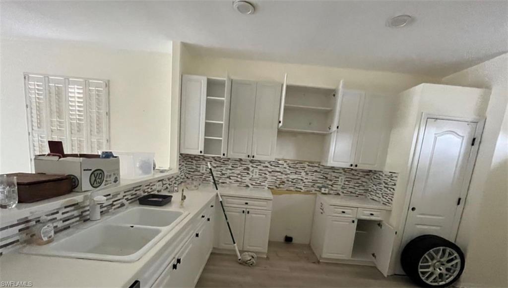 COLONIAL OAKS - Residential