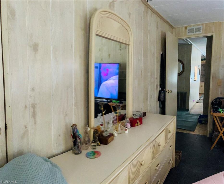 LAKE ARROWHEAD MOB VILLAGE - Residential