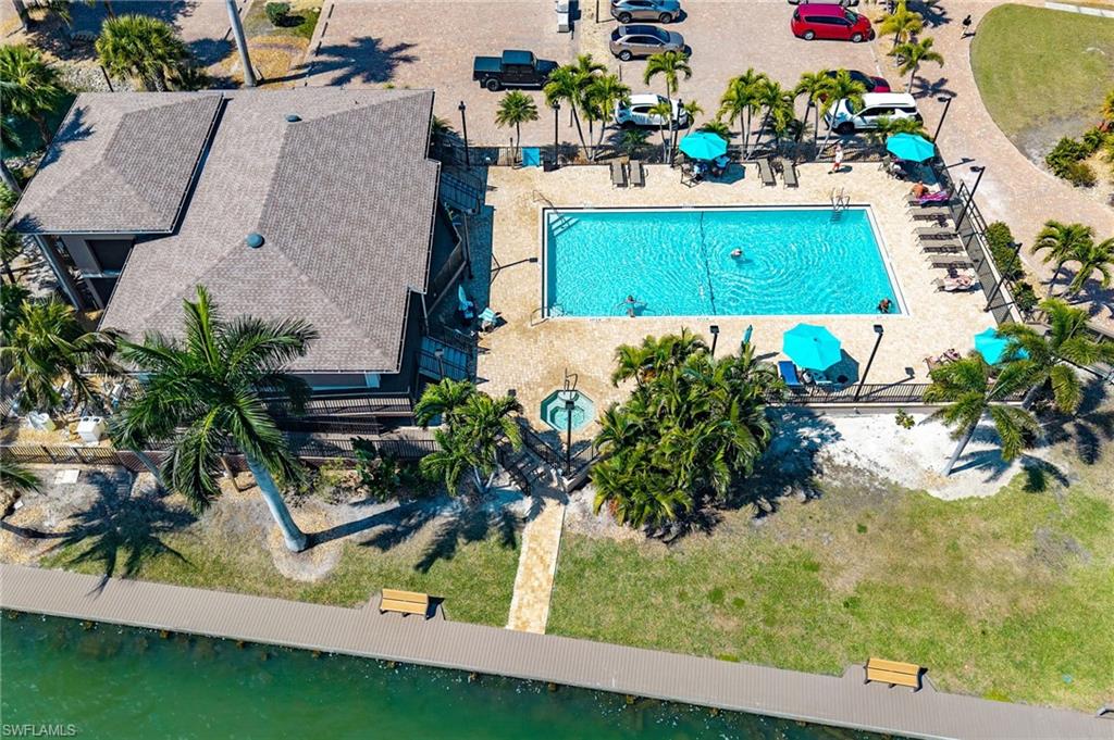 HARBOUR POINTE CONDO - Residential