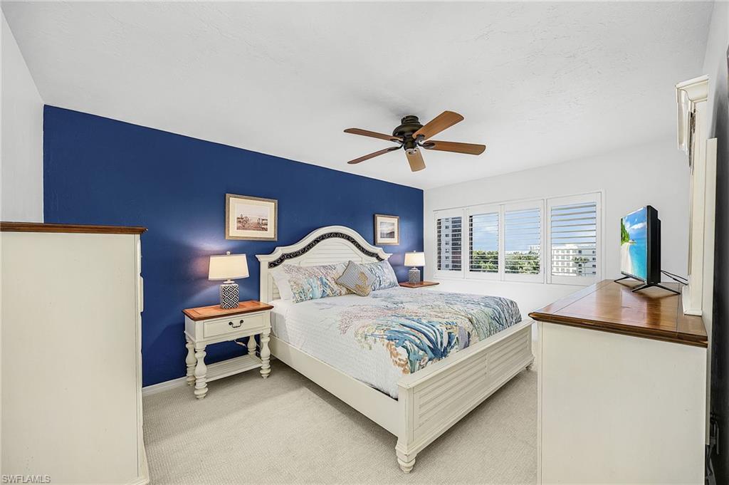 HARBOUR POINTE CONDO - Residential