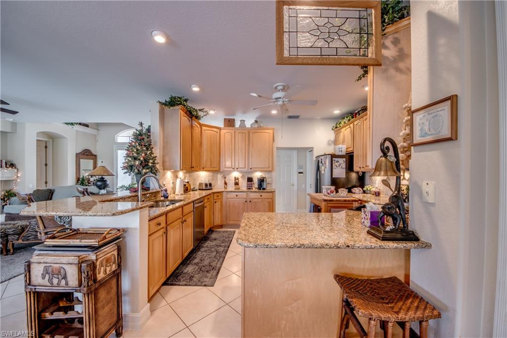 CAPE HARBOUR - Residential