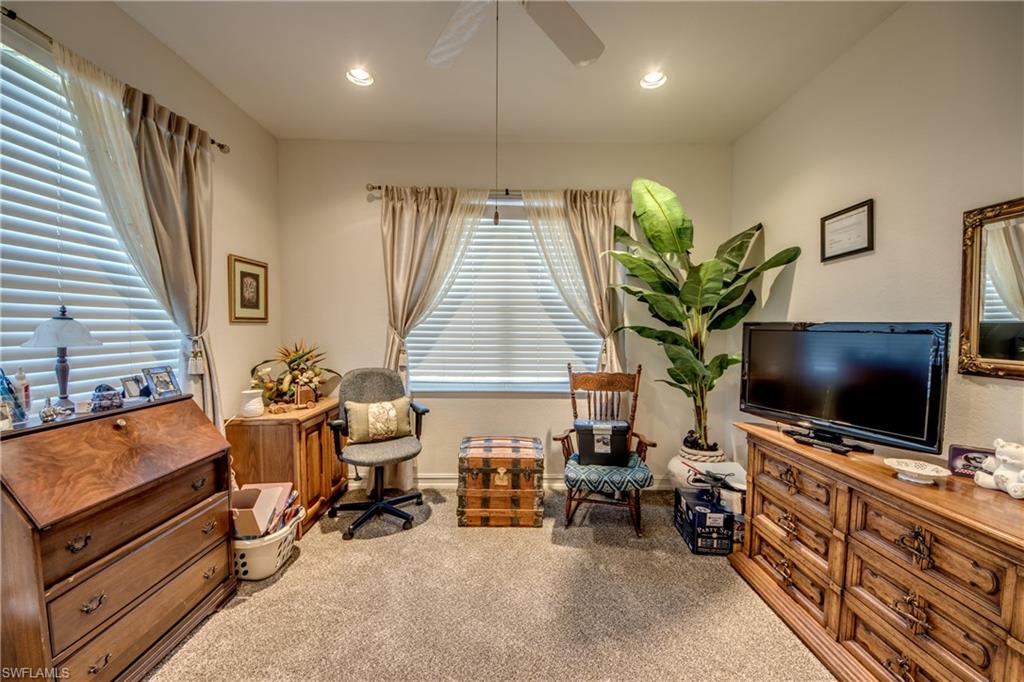 CAPE HARBOUR - Residential