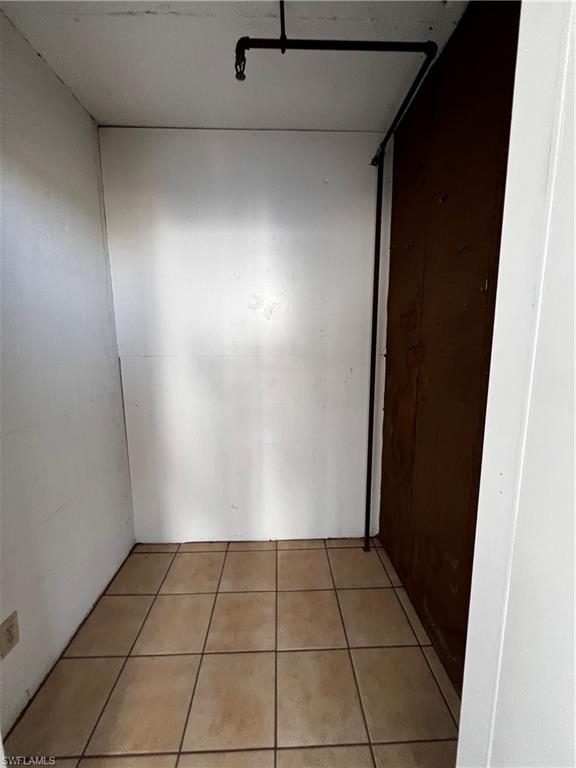 SCHOONER BAY COLUMBIA - Residential Lease