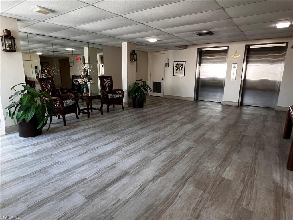 SCHOONER BAY COLUMBIA - Residential Lease